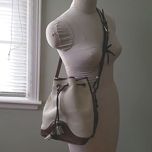 Vintage Dooney & Bourke Pebble Leather Crossbody Bucket Bag All Weather